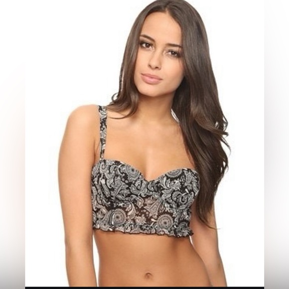 Forever 21 Other - Forever 21 Black & White Bandana Print Bralette Size S